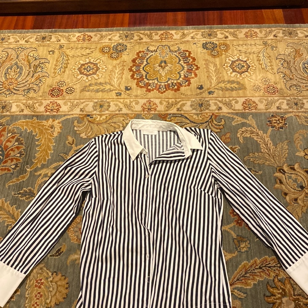 Women’s blouse